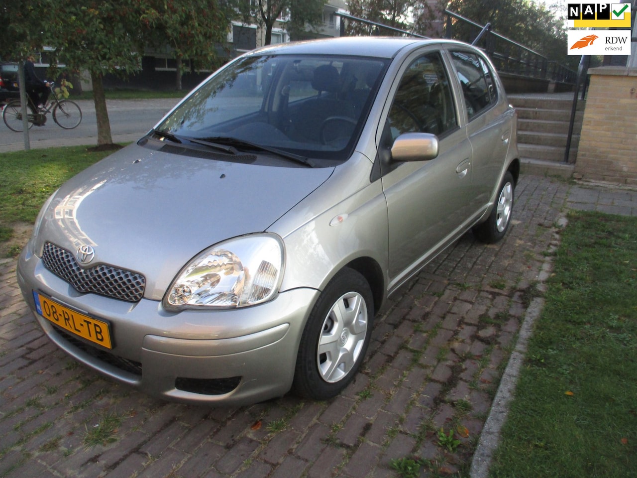 Toyota Yaris - 1.3 VVT-i Sol//AUTOMAAT//ORG 54895KM METAUTOPAS ERBIJ//AIRCO// - AutoWereld.nl
