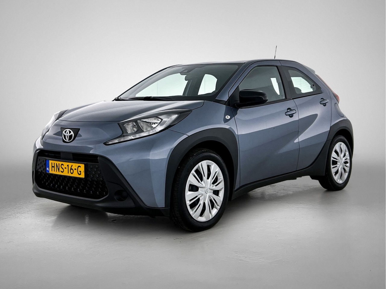 Toyota Aygo X - 1.0 VVT-i MT play 1.0 VVT-i MT Play - AutoWereld.nl