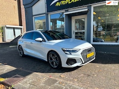 Audi A3 Sportback - 35 TFSI S edition / NAVI / PANODAK / PDC