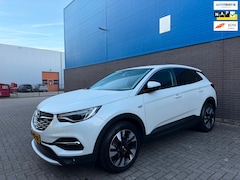 Opel Grandland X - 1.2 Turbo Innovation | Leder | Memory | Keyless | Stoelverw. + Vent. | Camera | Trekhaak |