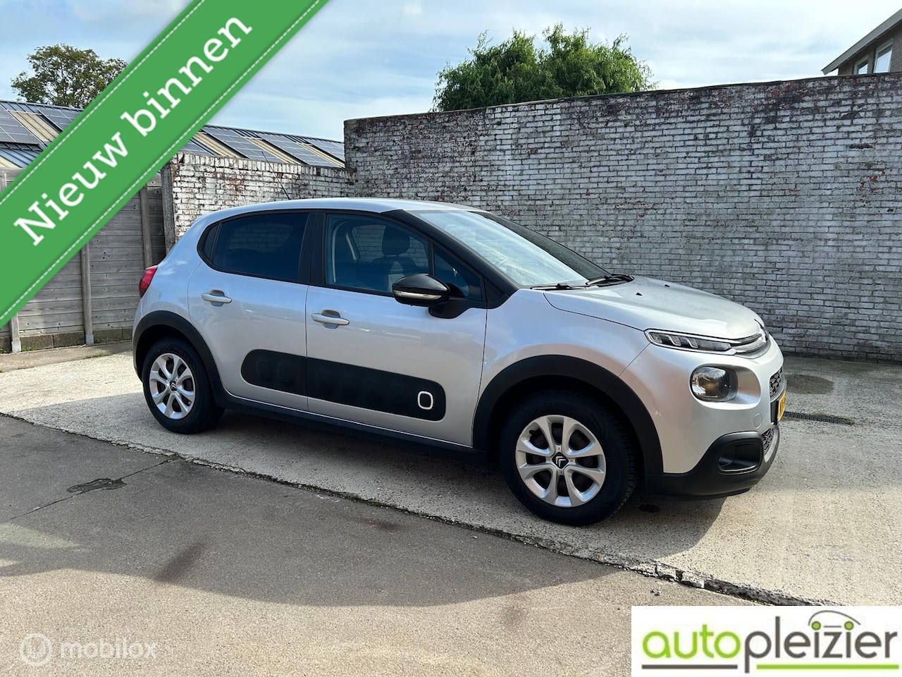 Citroën C3 - 1.2 PureTech Live|TREKHAAK|NAVI|CRUISE - AutoWereld.nl