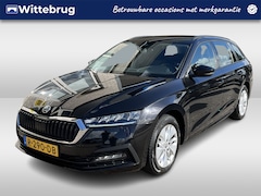 Skoda Octavia Combi - 1.0 e-TSI Ambition / AUTOMAAT/ SMARTLINK/ PARKEER SENSOREN/ CRUISE/ KEYLESS/ DIGITAL DASH/