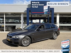 BMW 5-serie Touring - 520i High Executive / M-Sport Pakket / Automaat / Dealer-Onderhouden / Head-Up Display / V