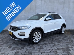 Volkswagen T-Roc - 1.5 TSI Sport Adapt. Cruise | DSG | Climate Control | PDC