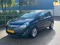Opel Corsa - 1.2-16V Design Edition 5DRS Airco NAP 1 jaar APK