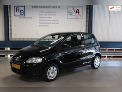 Volkswagen Fox - 1.4 LEES TEKST + ELEC PAKKET + NAP