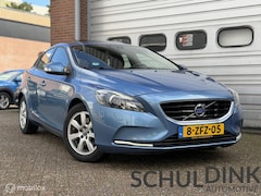 Volvo V40 - 1.6 T2 Summum STOELVERWARMING|TREKHAAK|CRUISE CONTROLE