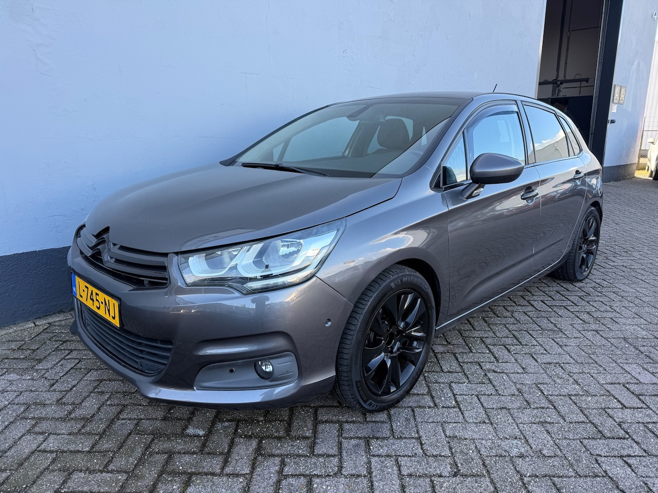 Citroën C4 - 1.2 PureTech Feel Collection Automaat - DISTRIBUTIE RIEM V.V. 2025 - AutoWereld.nl