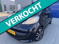 Peugeot 107 - 1.0-12V XR