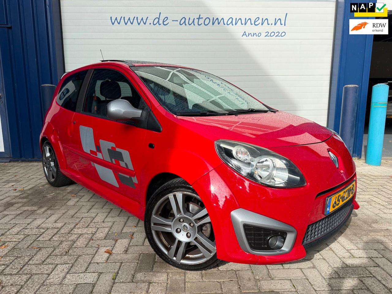 Renault Twingo - 1.6 16V RS 133pk / AIRCO / PANORAMA DAK / UNIEKE AUTO / APK 05-2027 - AutoWereld.nl