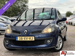 Renault Clio - 1.6-16V Dynamique Automaat//Airco