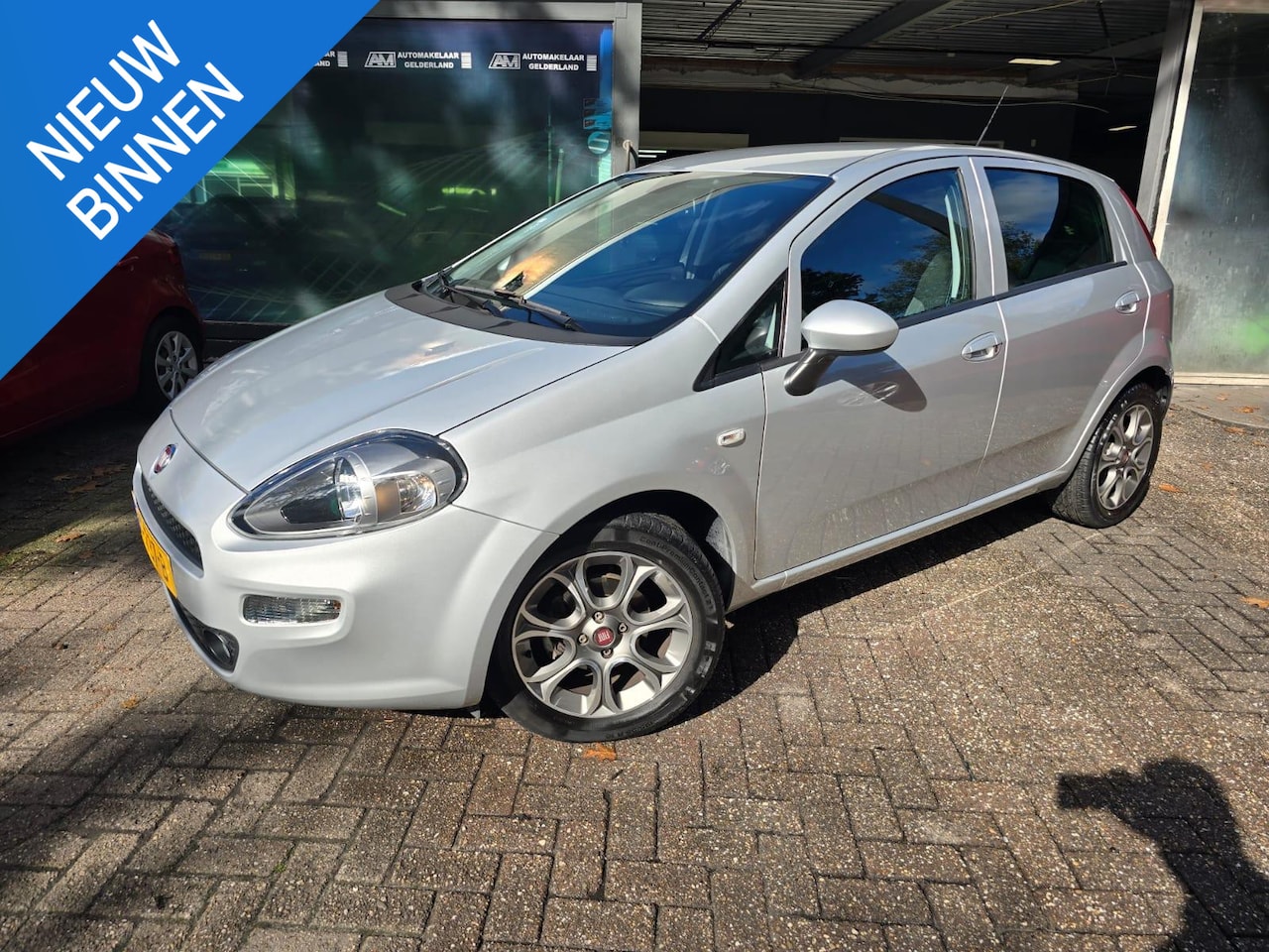 Fiat Punto Evo - 0.9 TwinAir Sempre | 1E EIGENAAR | 3/6 OF 12MND GARANTIE | 22.513 KM | CRUISE | NAVI | AIR - AutoWereld.nl