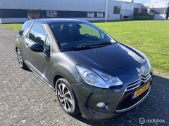 Citroën DS3 - 1.2 VTi Chic / Motor gereviseerd / Alles nieuw / Navi / Airco / Cruise / Trekhaak /