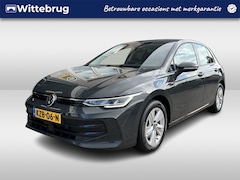 Volkswagen Golf - 1.5 eTSI Life / AUTOMAAT/ ADAPTIVE CRUISE/ APP-CONNECT/ PARK.SENSOREN V+A/ STUUR+STOELVERW