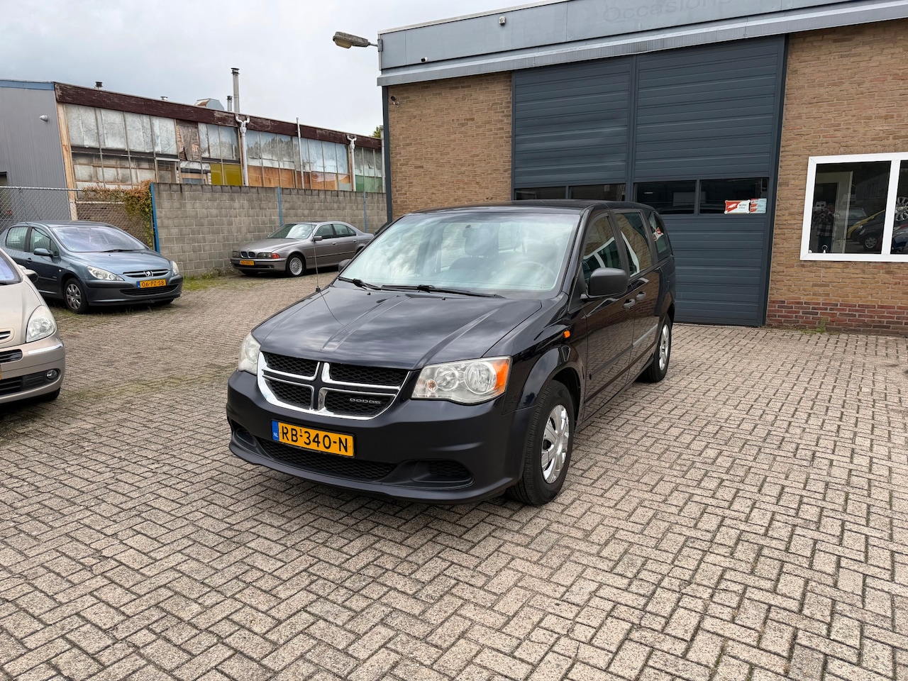 Dodge Grand Caravan - 3.6 V6// goede auto// Leest tekst - AutoWereld.nl