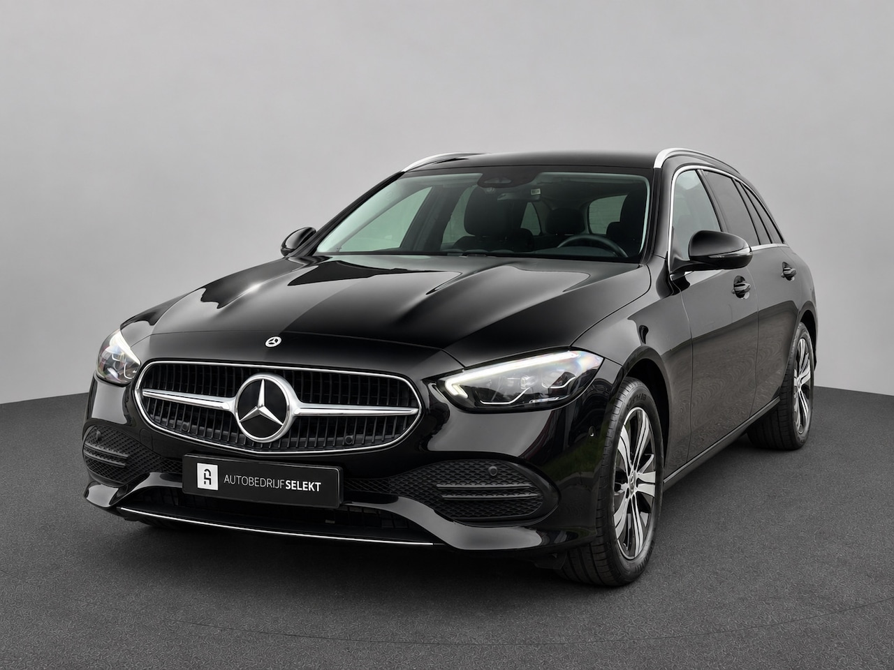 Mercedes-Benz C-klasse Estate - 300 e | Sfeerverlichting | Camera | Carplay | Dodehoek | Elektrische achterklep | Dealer o - AutoWereld.nl