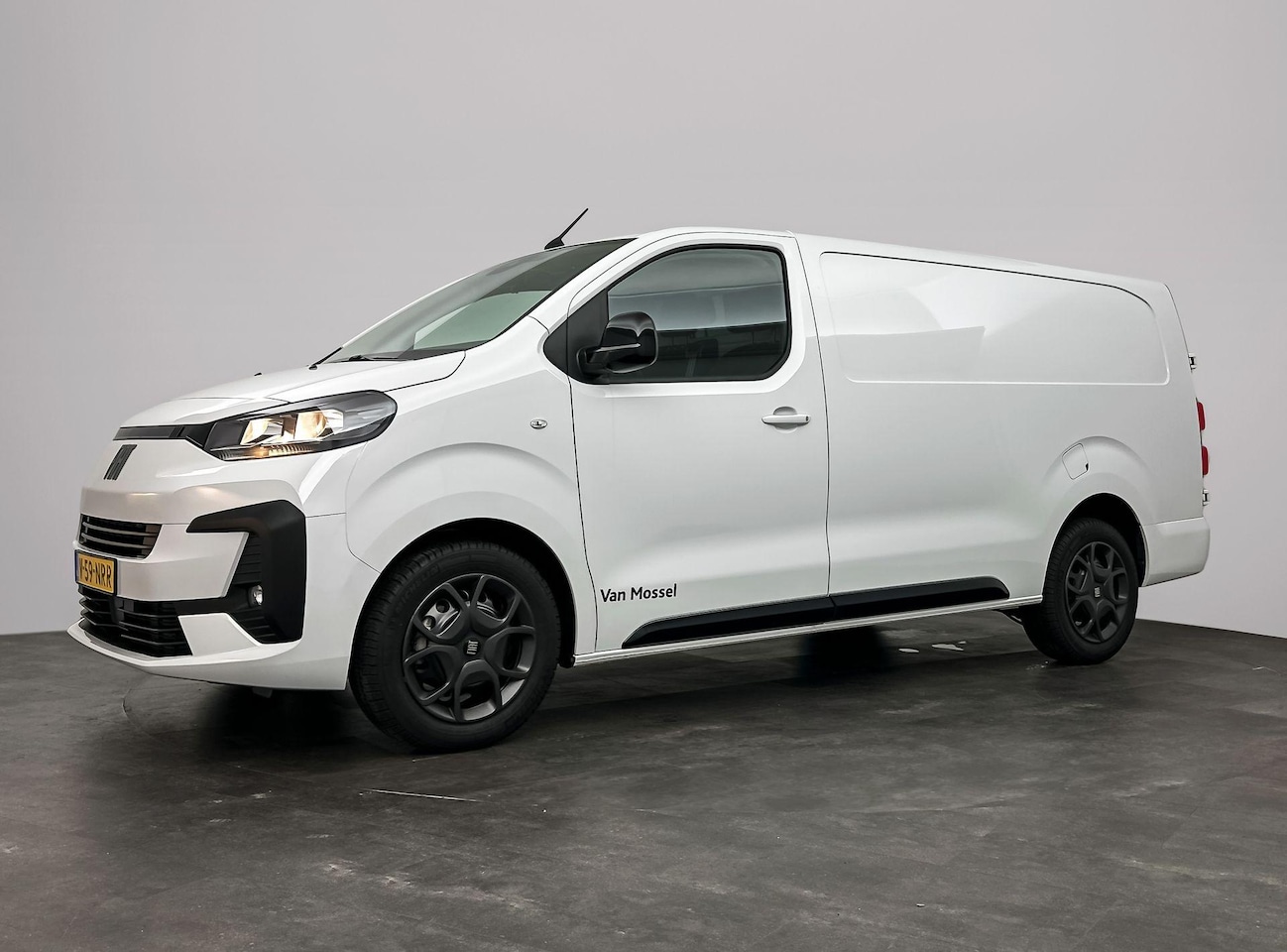 Fiat Scudo - 2.0 Diesel 145 S&S L3 | DEMONSTRATIEMODEL | Trekhaak | 3 zitplaatsen | Cruise Control | Ap - AutoWereld.nl