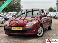 Renault Mégane - 2.0 Nieuwe APK//Automaat//Airco