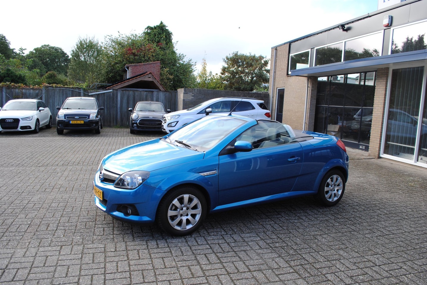 Opel Tigra TwinTop - 1.4-16V Enjoy 1.4-16V Enjoy - AutoWereld.nl