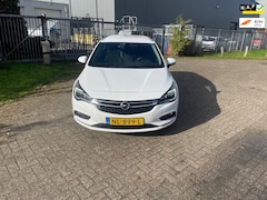 Opel Astra Sports Tourer - 1.0 Online Edition NAVIGATIE