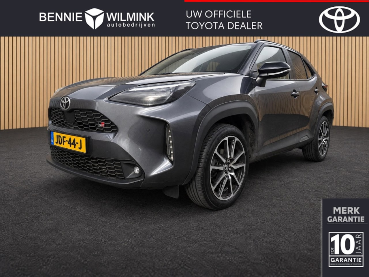 Toyota Yaris Cross - 1.5 Hybrid GR Sport | Panoramadak | JBL | Blindspot | HUD - AutoWereld.nl