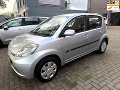 Daihatsu Sirion 2 - 1.0-12V Trend