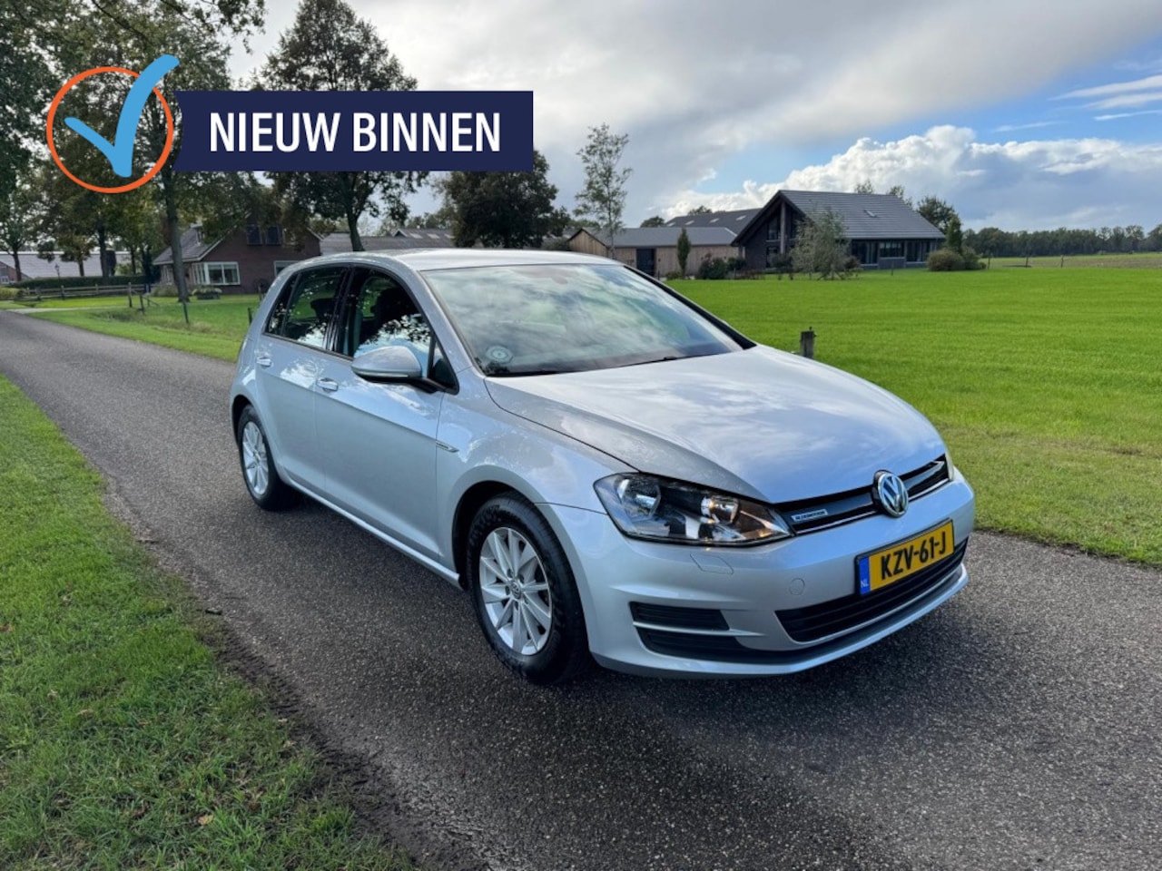 Volkswagen Golf - 1.0 TSI Comfortline | Dealer onderhouden | Stoelverwarming | Cruise Control | Climate Cont - AutoWereld.nl