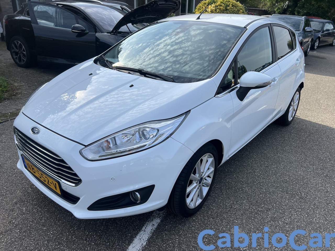 Ford Fiesta - 1.0 EcoBoost Titanium AUTOMAAT - AutoWereld.nl