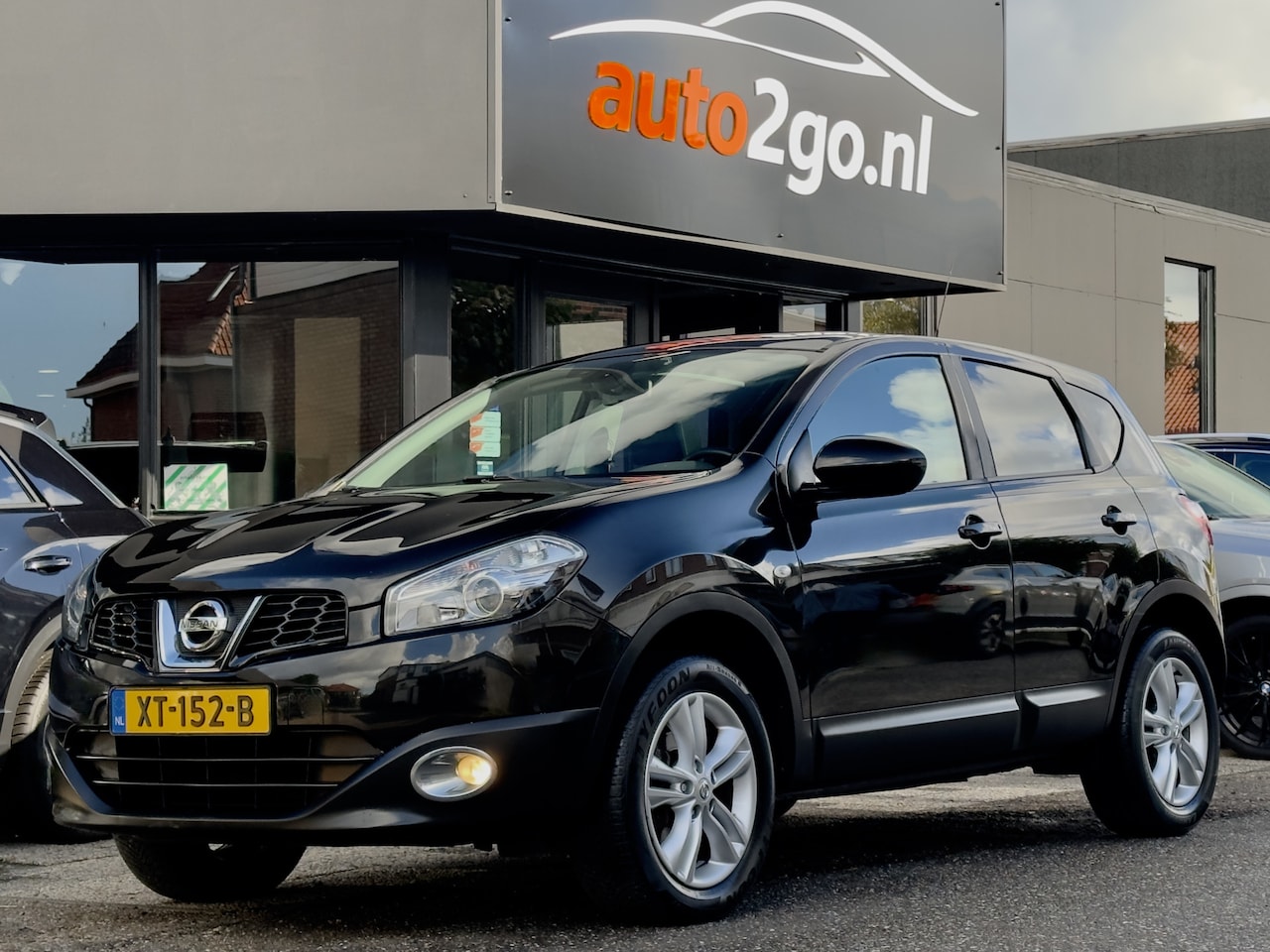 Nissan Qashqai - 2.0 CONNECT EDITION PANODAK NAVI AIRCO LED LMV - AutoWereld.nl