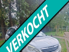 Peugeot 2008 - 1.6 VTi Féline inruil koopje