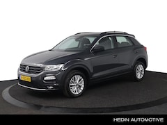 Volkswagen T-Roc - 1.0 TSI 110PK Style | Navigatie Via App | Parkeer Camera | Adapt.Cruise | Carplay/Android
