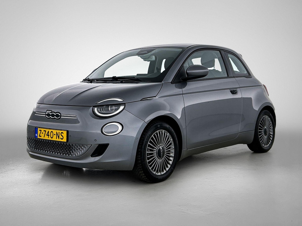 Fiat 500 - Icon 42 kWh | Parkeersensoren |  Apple Carplay/Android Auto | Climate control - AutoWereld.nl