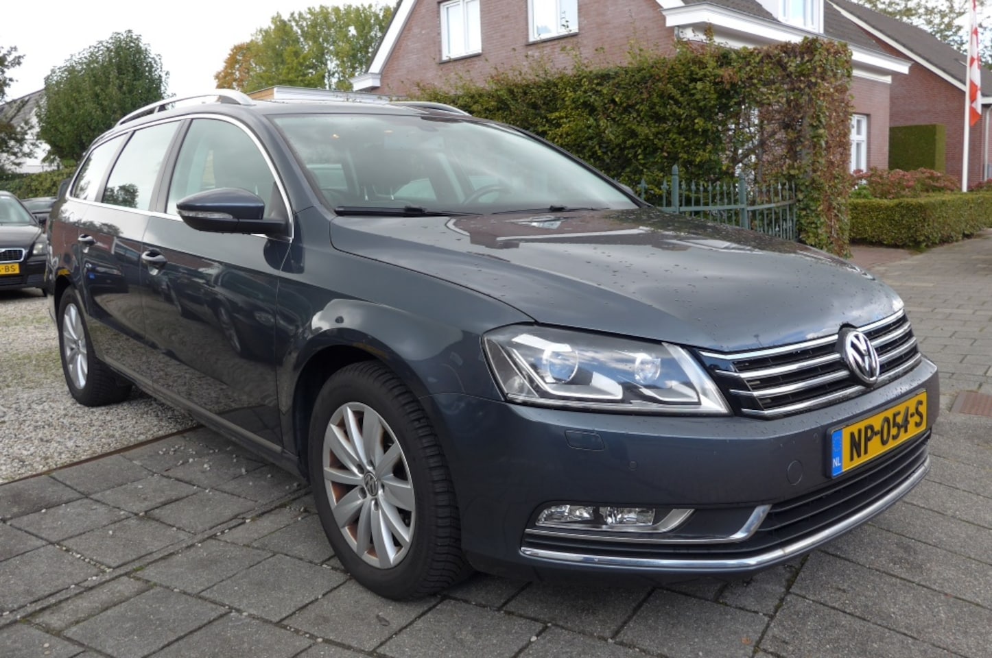 Volkswagen Passat Variant - 1.6 TDI R-line BlM - AutoWereld.nl