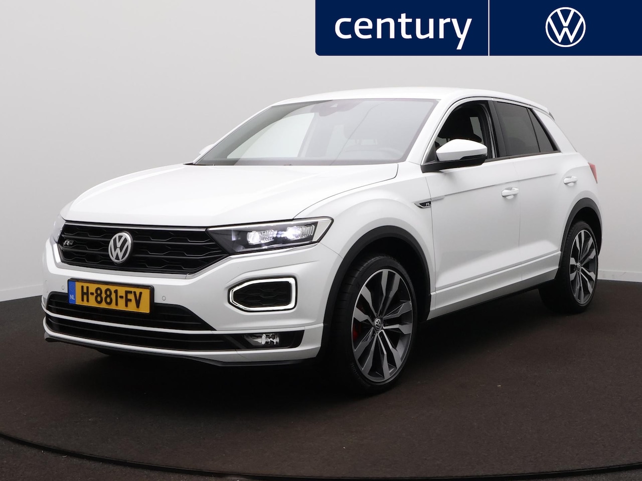 Volkswagen T-Roc - 1.5 TSI Sport LED - Stoelverwarming - Trekhaak - PDC - Climatronic - Apple Carplay/Android - AutoWereld.nl