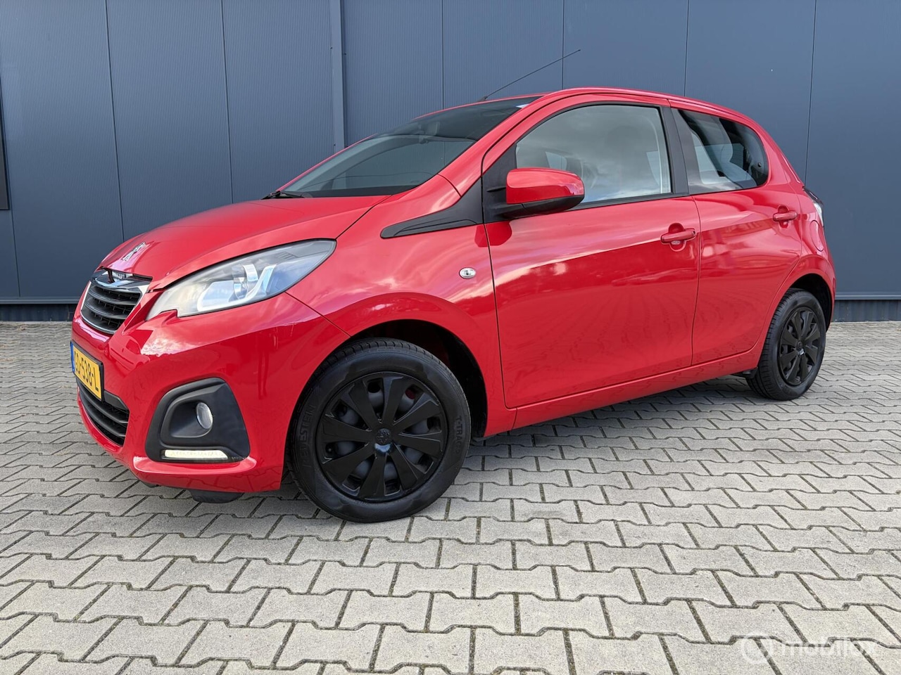 Peugeot 108 - 1.0 e-VTi Active BTW Airco Nieuwe Apk - AutoWereld.nl