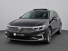 Volkswagen Passat Variant - 1.4 TSI PHEV GTE | Pano | Trekhaak | Matrix | Massage | Camera | Travel Assist | Elektr. a