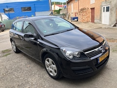 Opel Astra - 1.6 Executive