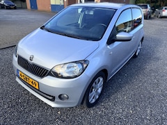 Skoda Citigo - 1.0 60pk Greentech 5D Elegance Airco | Navigatie | NAP | Lichtmetaal | Stoelverwarming