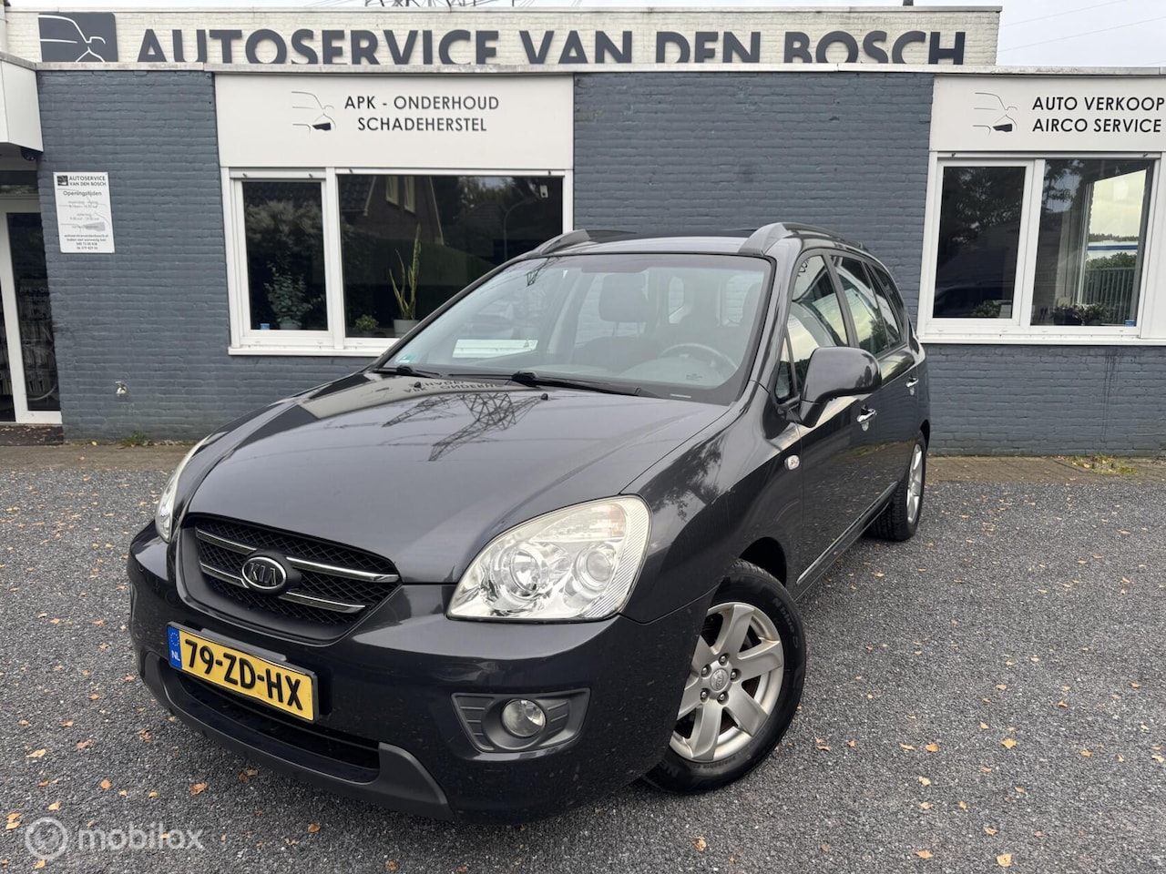 Kia Carens - 2.0 CVVT X-ecutive 2.0 CVVT X-ecutive - AutoWereld.nl