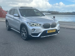BMW X1 - 2.0i sDrive Centennial High Executive PANO LEDER LED NAVI PDC ECC