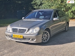 Mercedes-Benz C-klasse - 200 CDI Avantgarde | Cruise + Automaat + Airco Nu € 2.975,