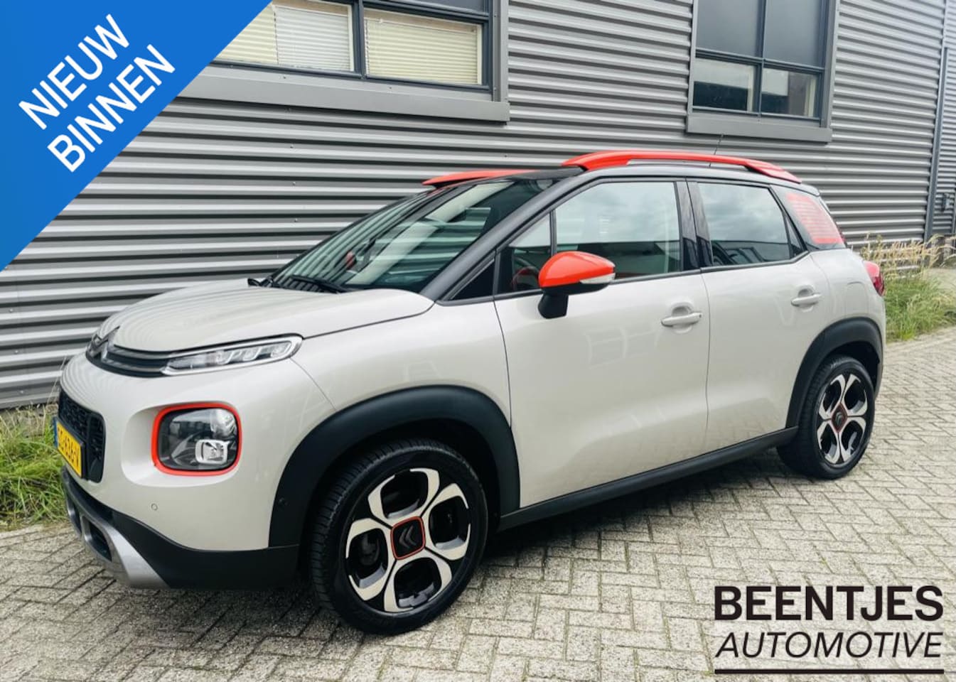 Citroën C3 Aircross - 1.2 PT S&S Shine Automaat | Apple Carplay - AndroidAuto | Dealer onderhouden | Unieke km-s - AutoWereld.nl