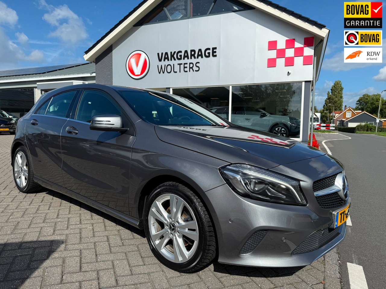 Mercedes-Benz A-klasse - 180 Business Solution AMG RIJKLAARPRIJS! - AutoWereld.nl