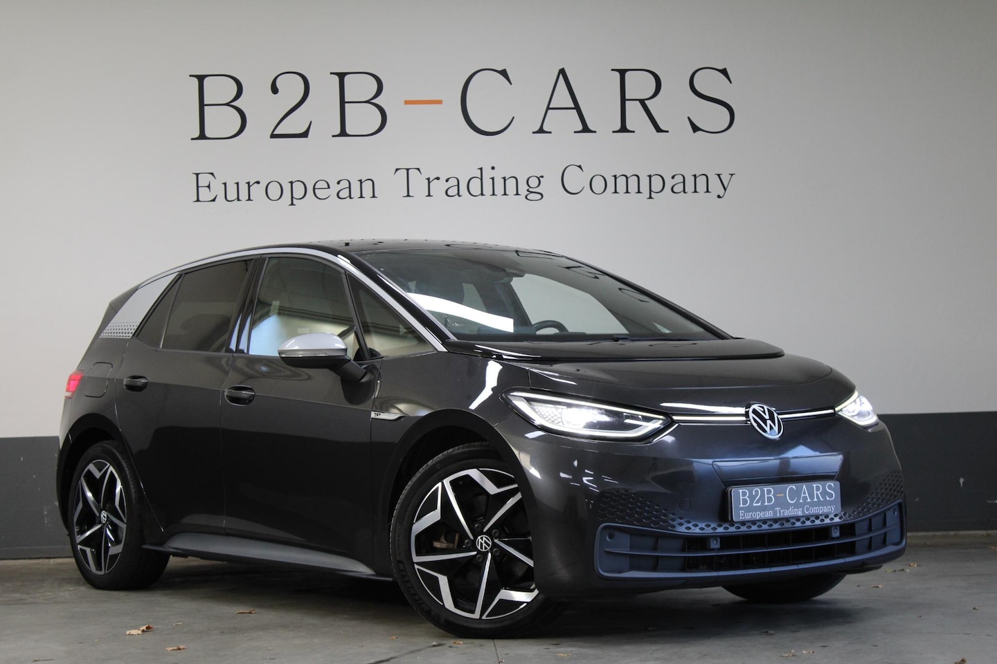 Volkswagen ID.3 - First Plus 58 kWh | SOH 91% | LED | Camera | Stoelverwarming | Navi - AutoWereld.nl