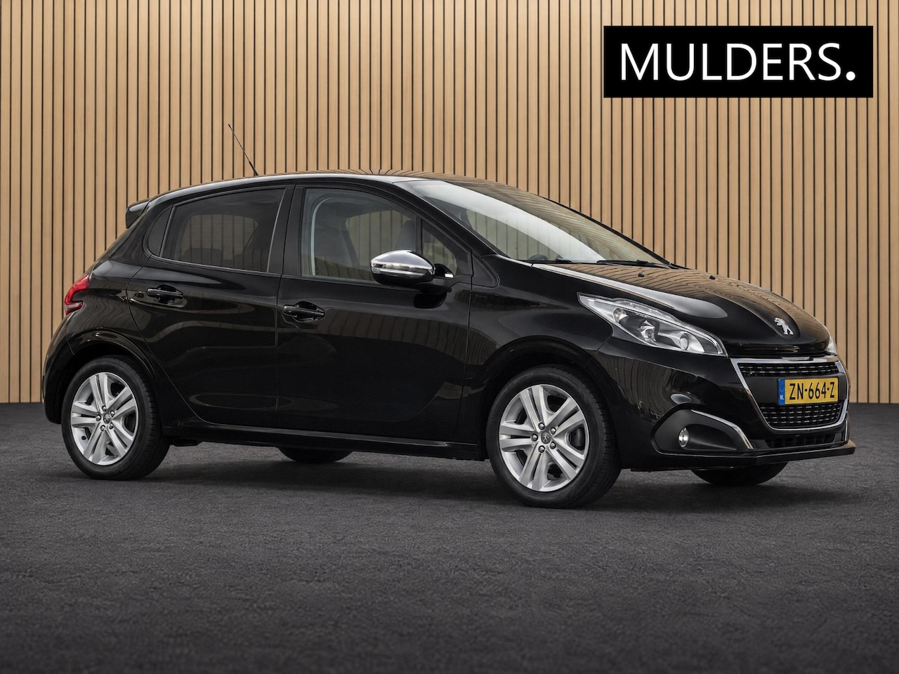 Peugeot 208 - 1.2 PT Signature | Navi/Airco/PDC/Cruisecontrol - AutoWereld.nl