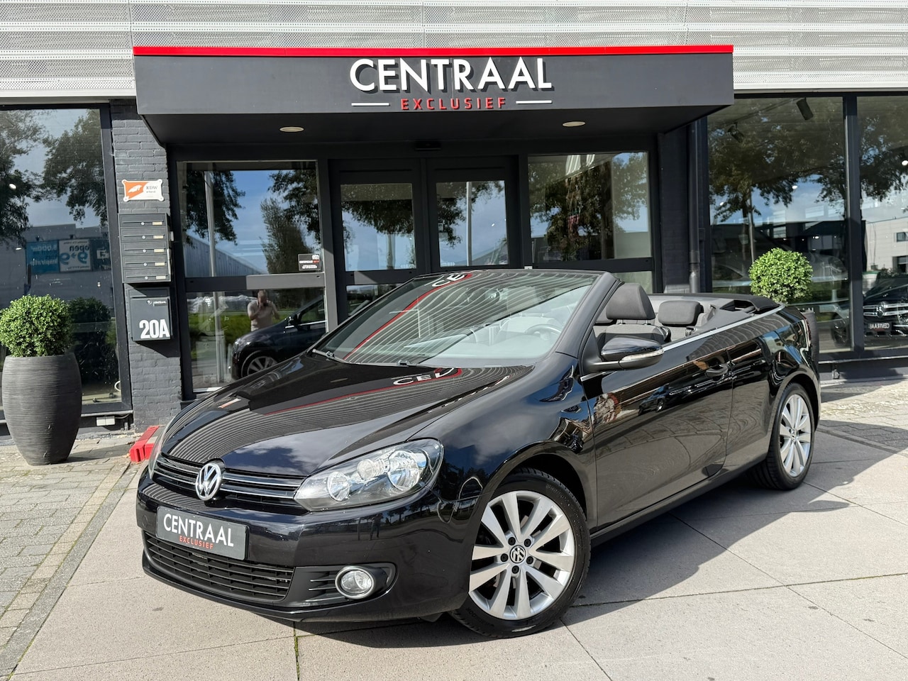 Volkswagen Golf Cabriolet - 1.4 TSI Camera|122PK|Carplay|NL-Auto|Navi|Cruisecontrol - AutoWereld.nl