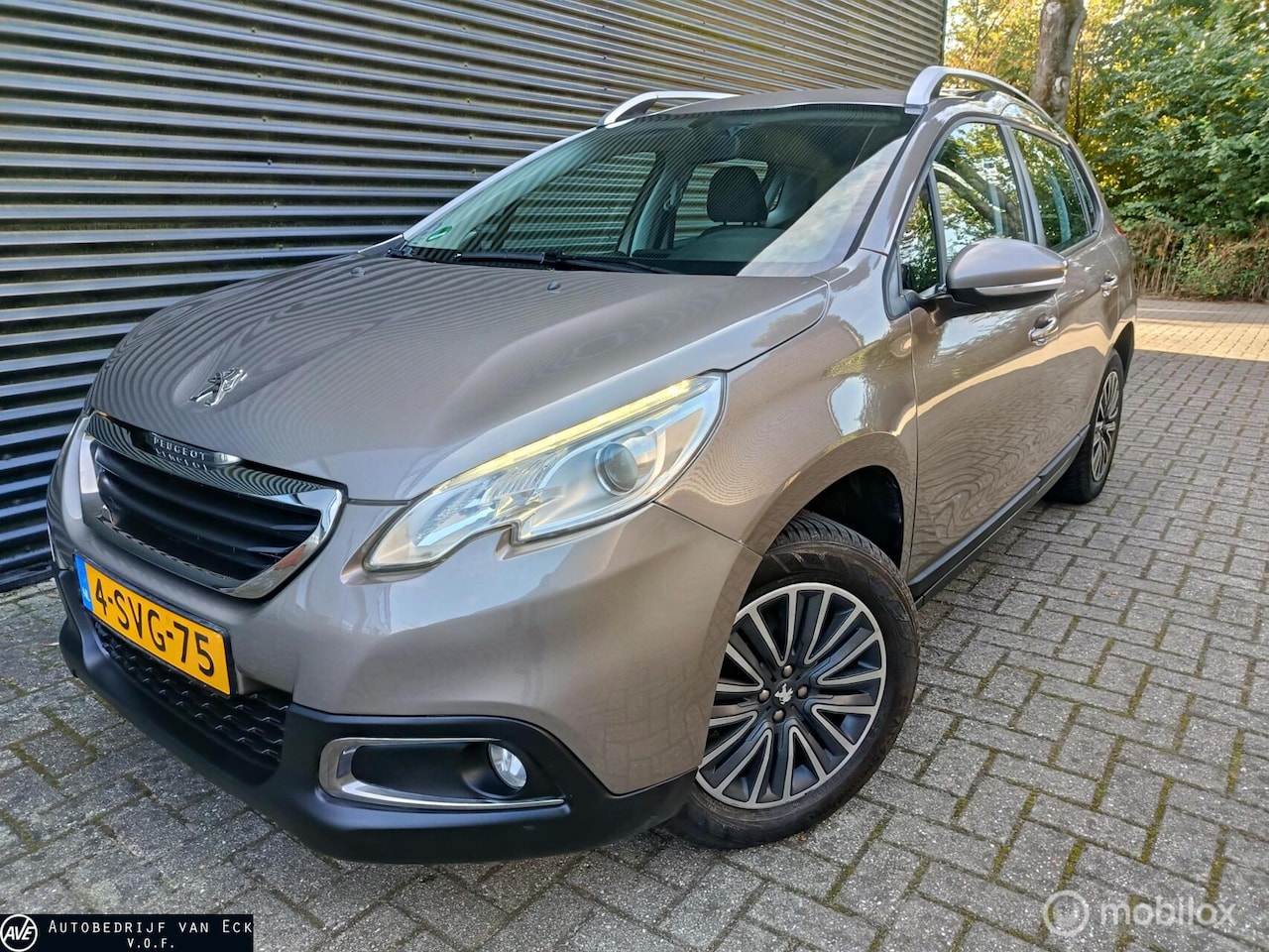Peugeot 2008 - 1.2 VTi Active Climate, Cruise, Airco, 5drs - AutoWereld.nl