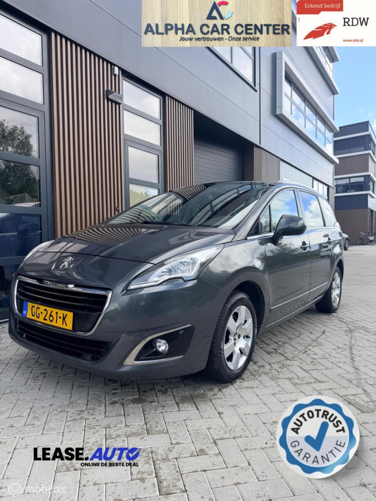 Peugeot 5008 - 1.2 PureTech Active 7PERS/PANO/DEALER - AutoWereld.nl