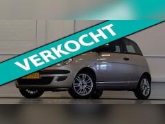 Lancia Y(psilon) - Ypsilon 1.2-16V MomoDesign 16-09-2027 APK Airco Garantie