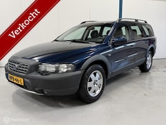 Volvo XC70 - 2.5 T Comfort Line AUTOMAAT / RIJKLAAR